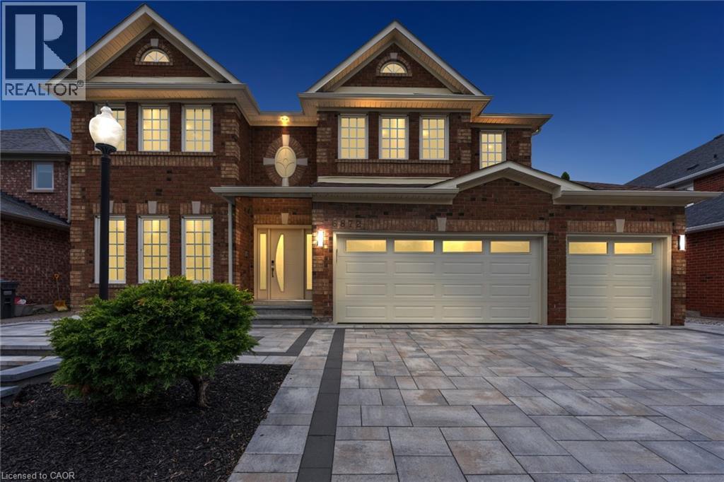 MLS® listing #30244683 for sale located at 6872 ROUND LEAF Court