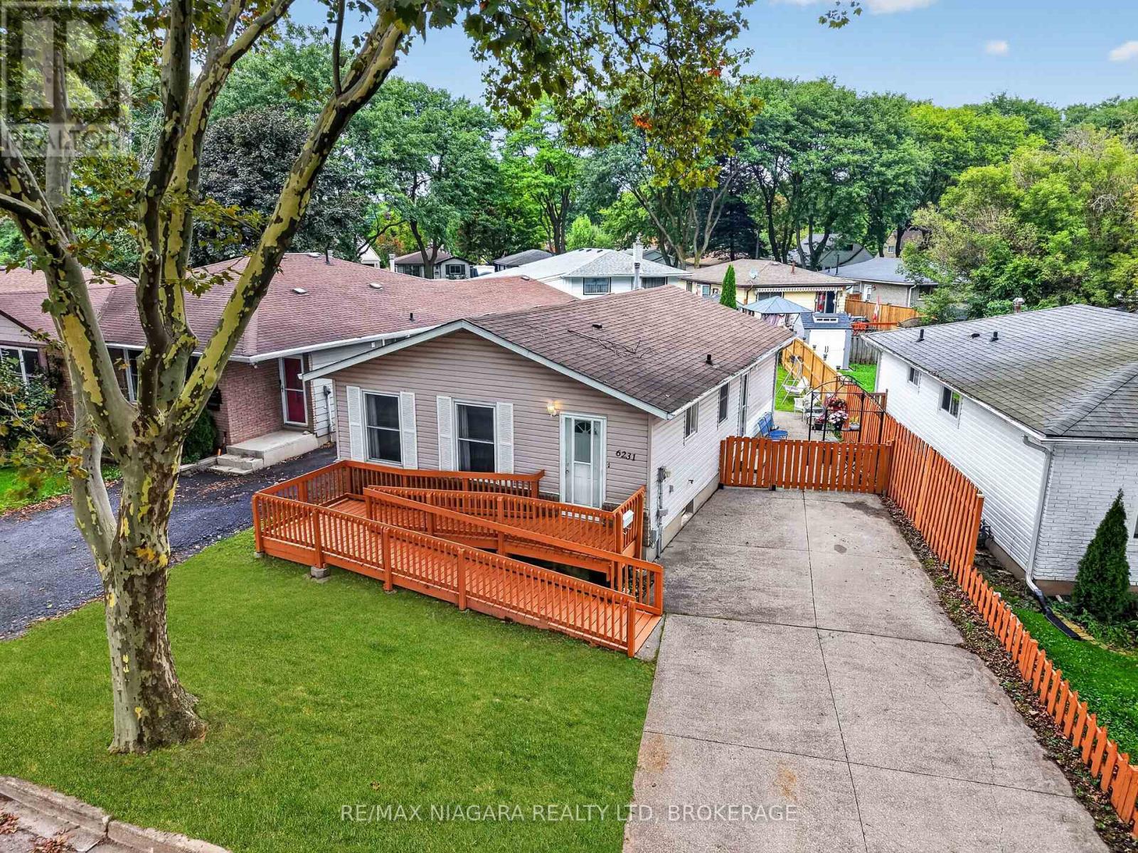 MLS® listing #30244885 for sale located at 6231 JOHNSON DRIVE