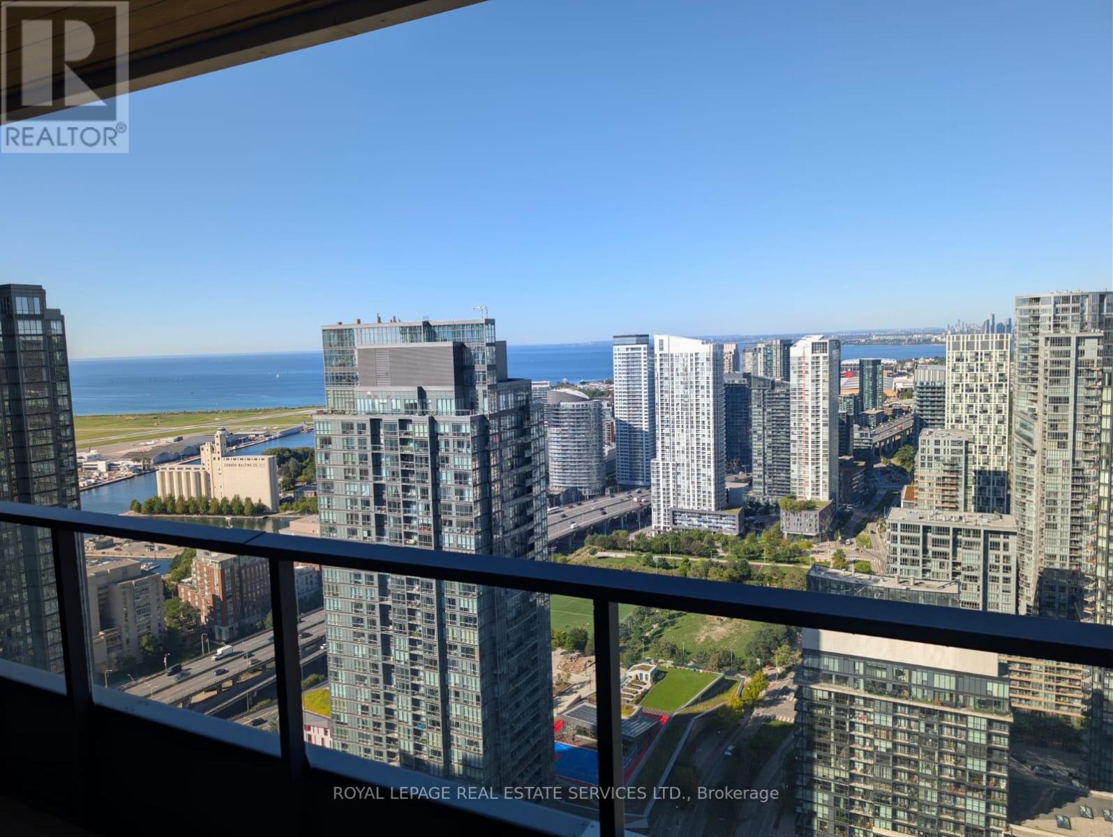 MLS® listing #30244962 for sale located at 4615 B - 3 CONCORD CITYPLACE WAY