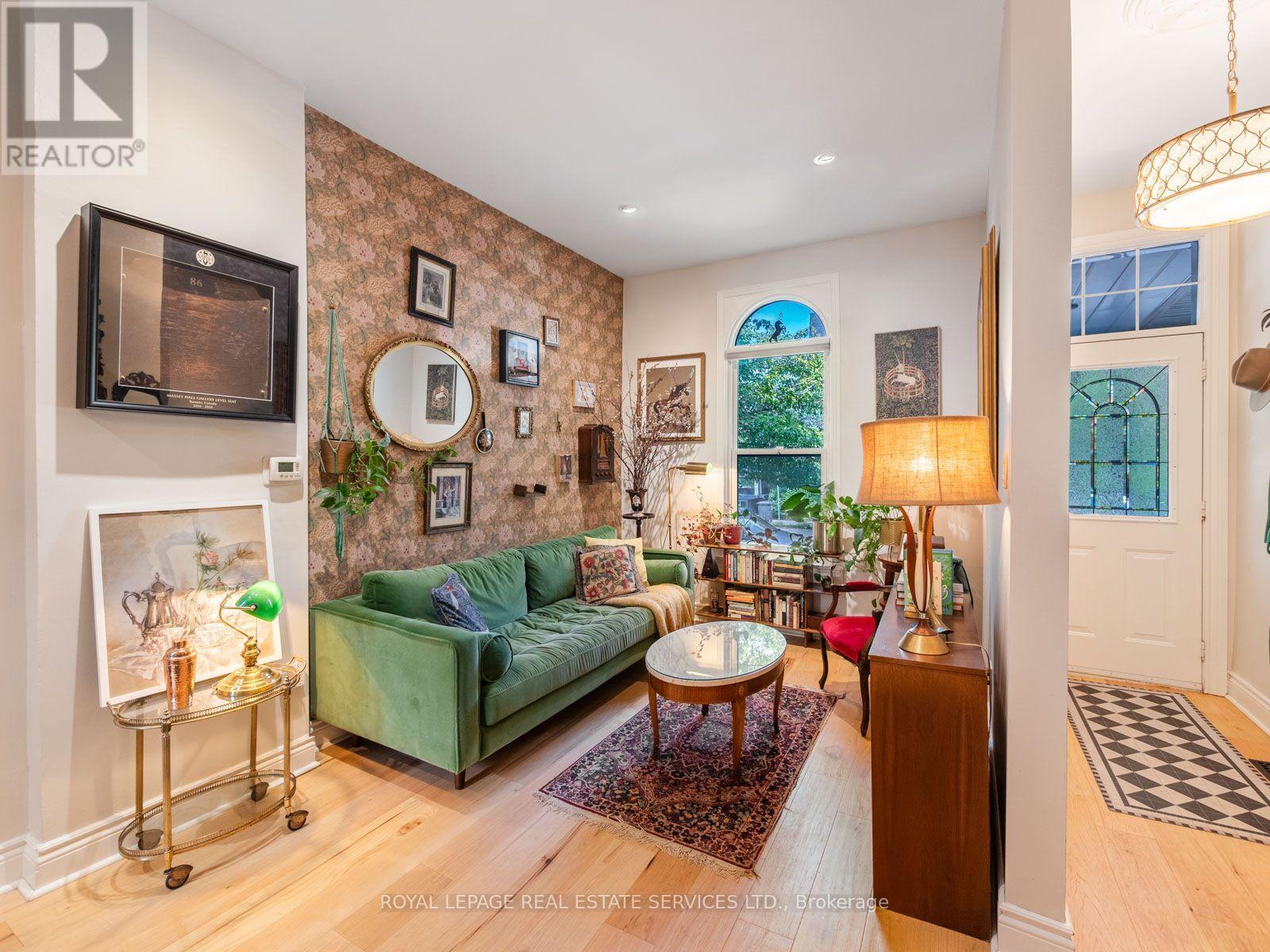 MLS® listing #30245867 for sale located at 179 HALLAM STREET