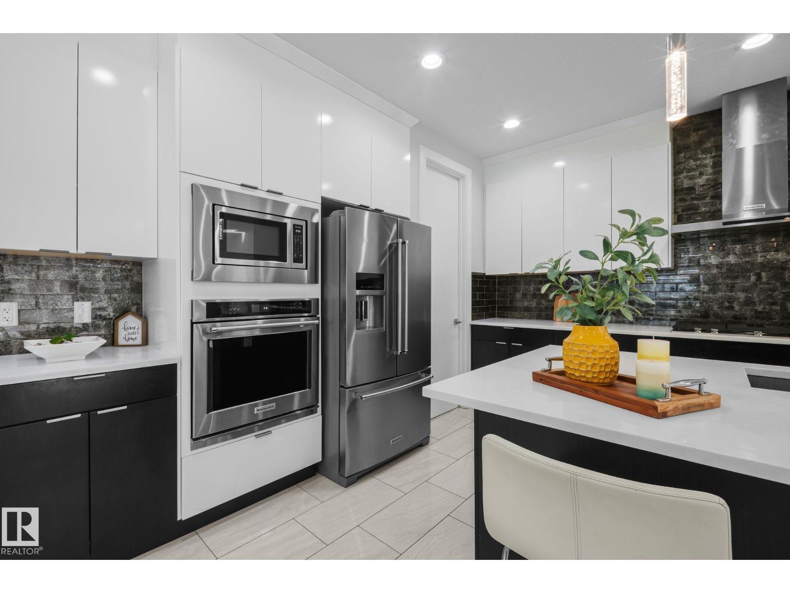 MLS® listing #30246212 for sale located at 2019 Ware RD NW