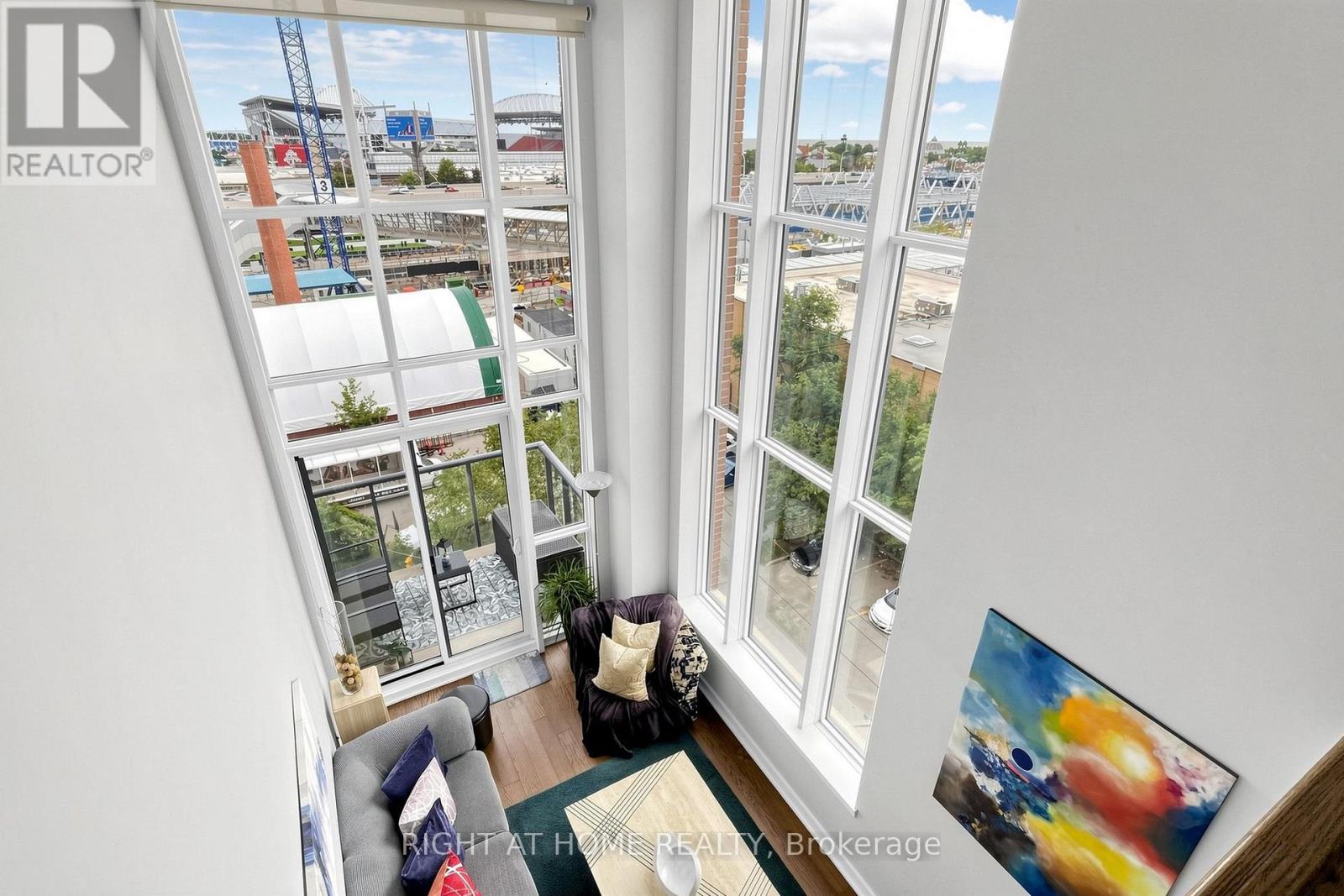 MLS® listing #30248680 for sale located at 510 - 5 HANNA AVENUE