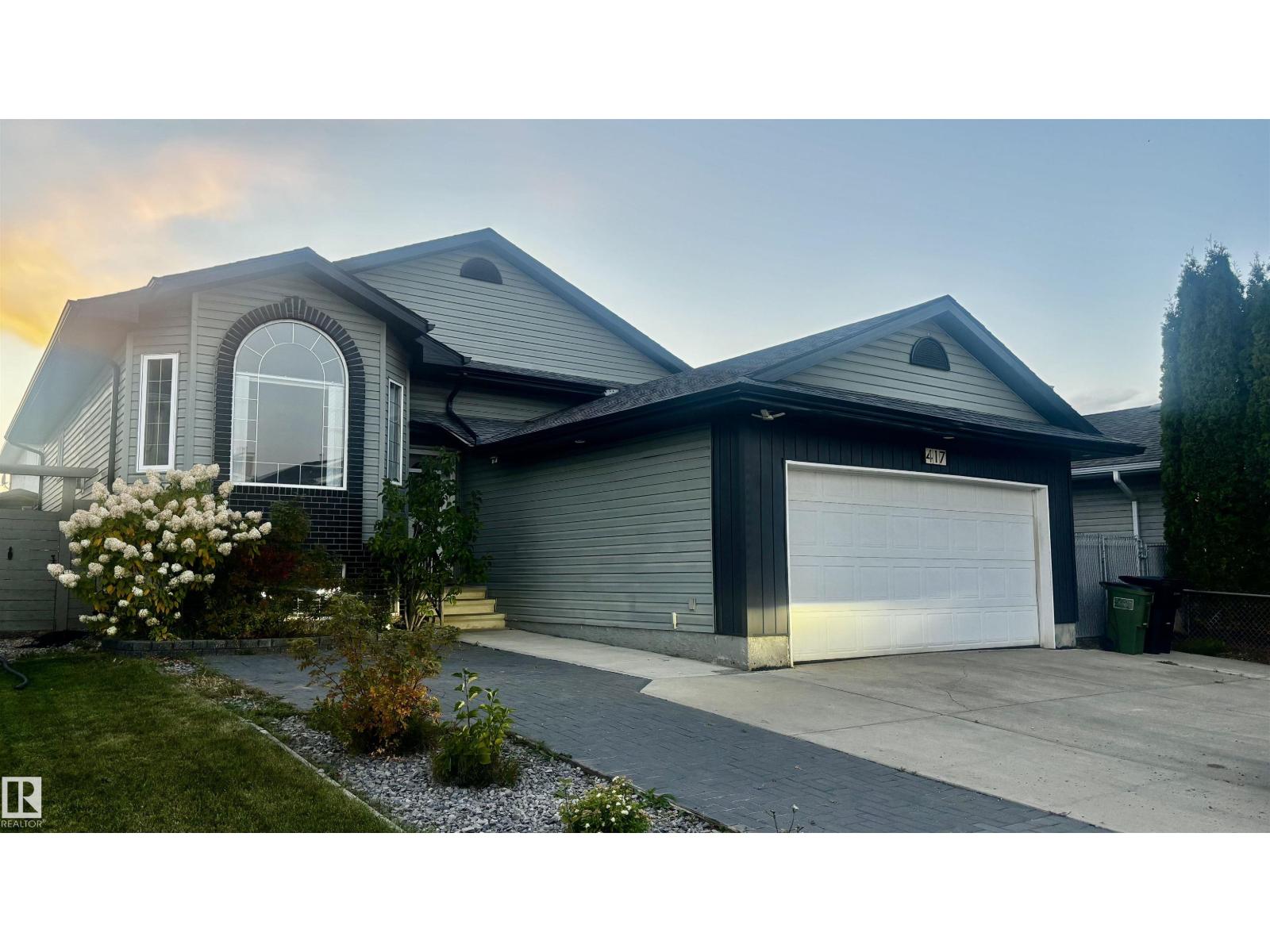 MLS® listing #30250041 for sale located at 417 HOLLICK-KENYON RD NW
