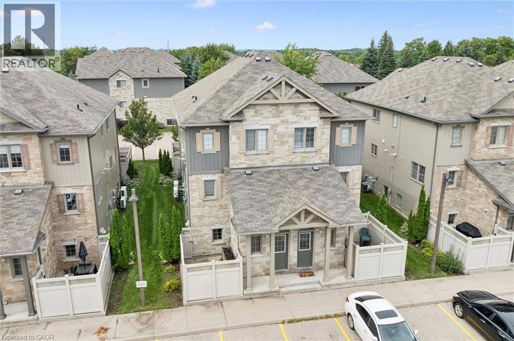 MLS® listing #30251886 for sale located at 931 GLASGOW Street Unit# 33D