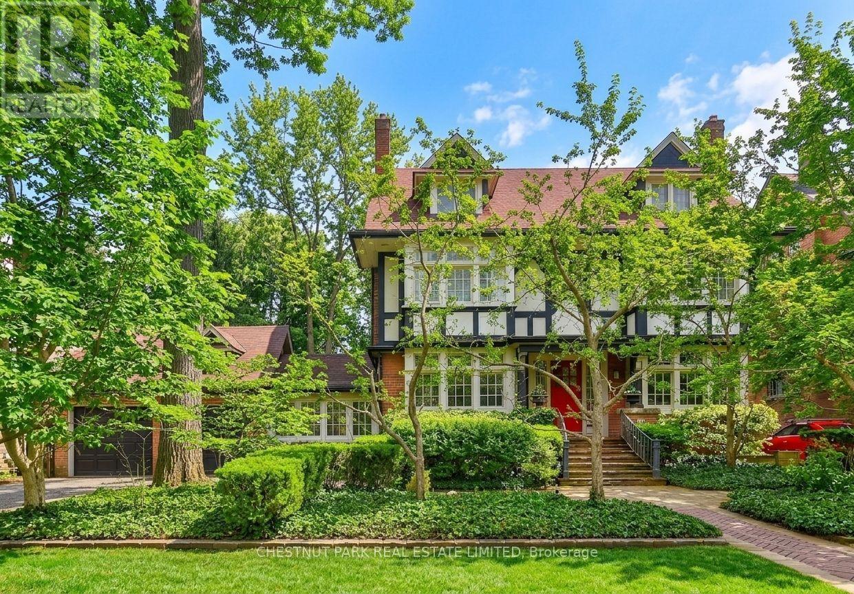 MLS® listing #30253117 for sale located at 127 ROXBOROUGH DRIVE