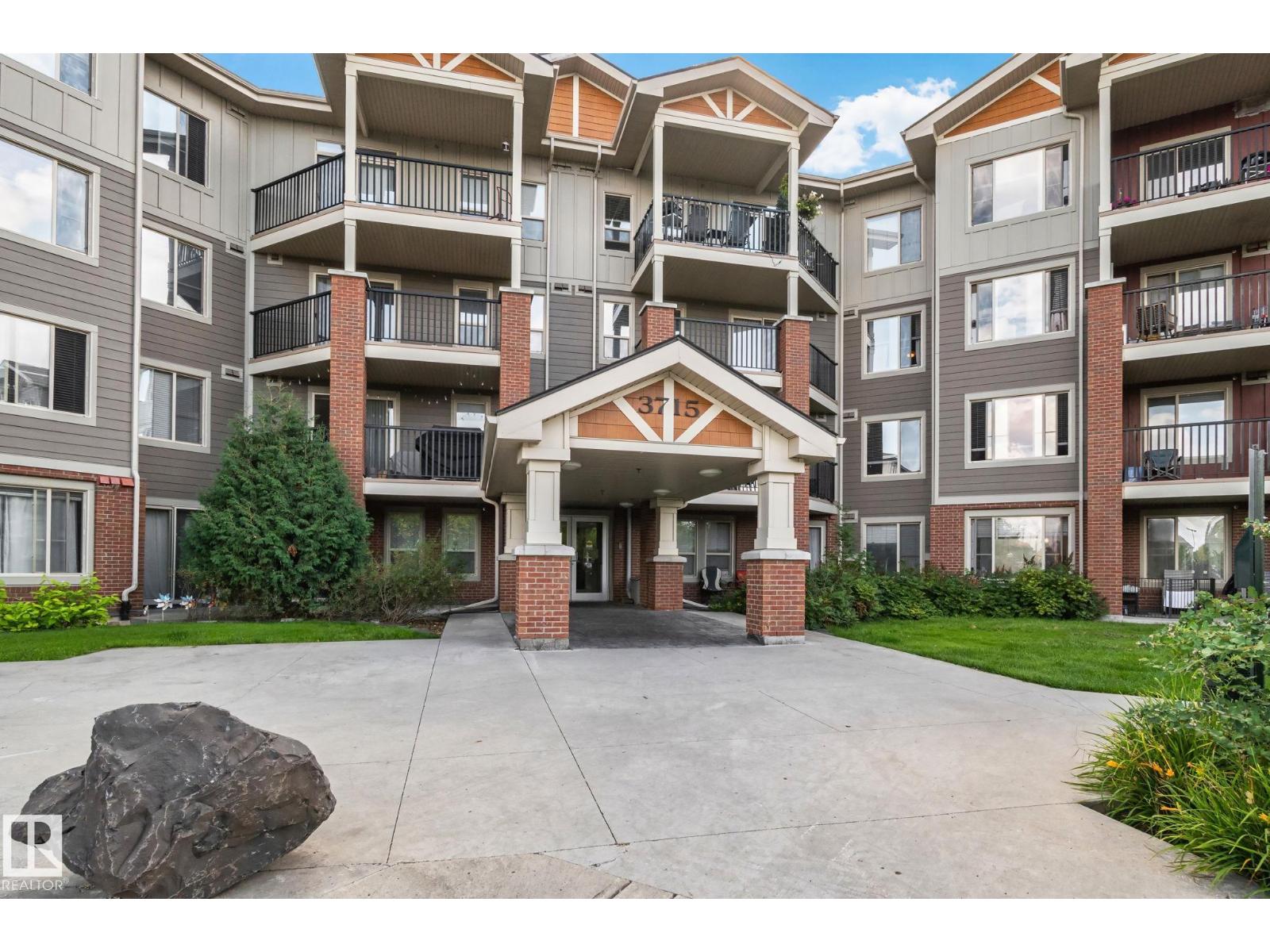 MLS® listing #30258788 for sale located at #212 3715 WHITELAW LN NW