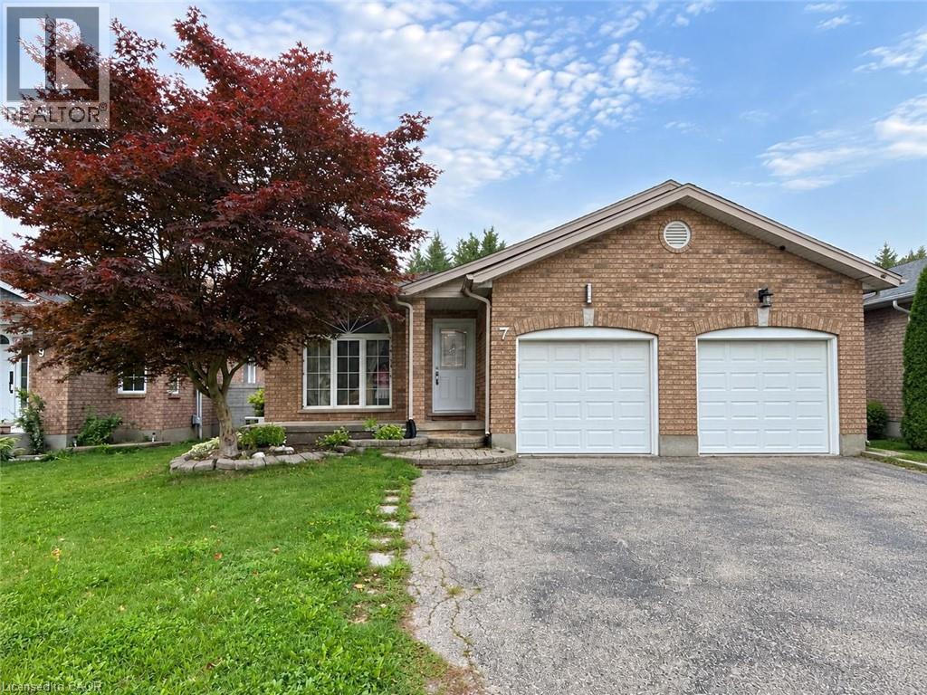 MLS® listing #30259366 for sale located at 7 BRIARFIELD Street