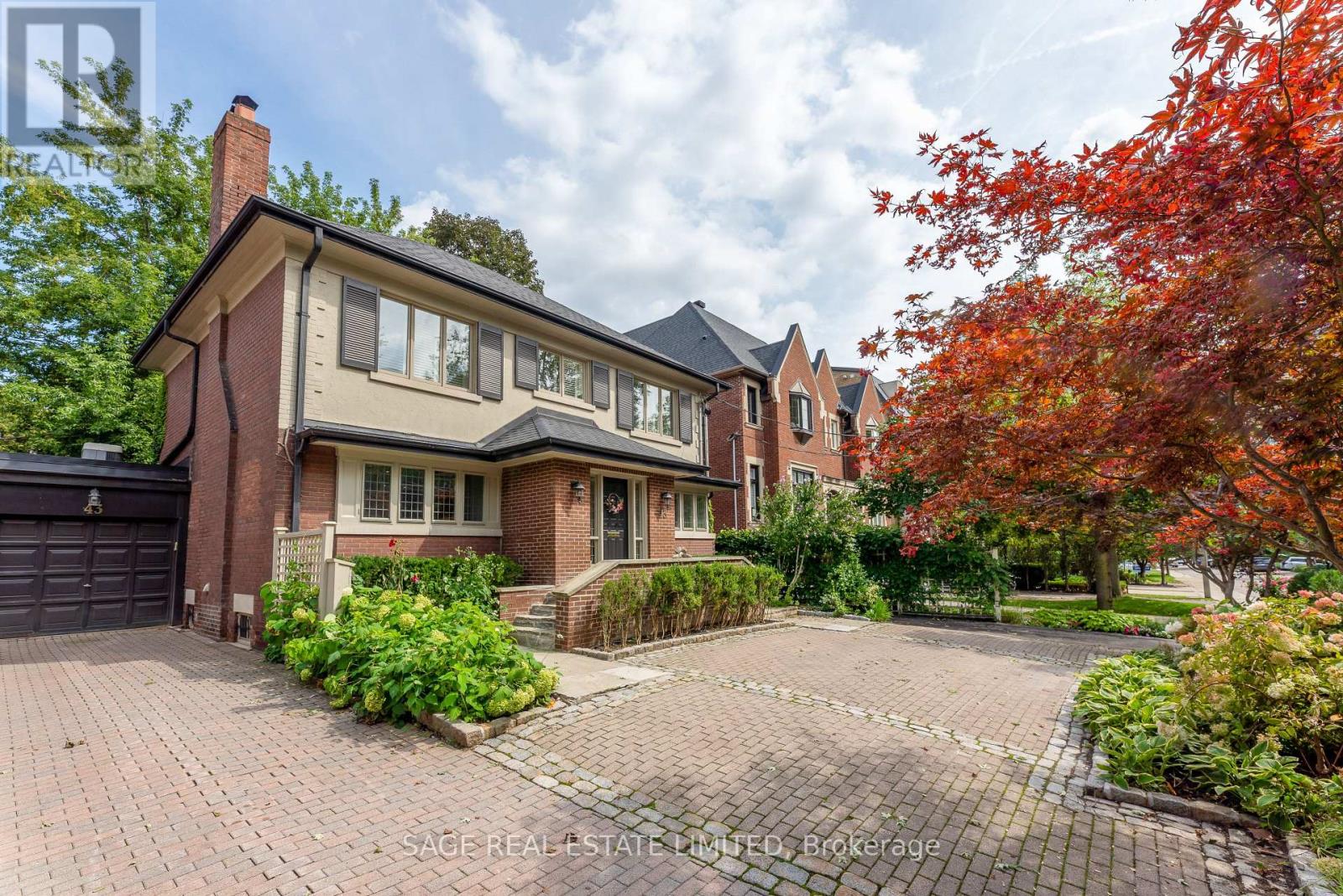 MLS® listing #30259921 for sale located at 43 ORIOLE ROAD
