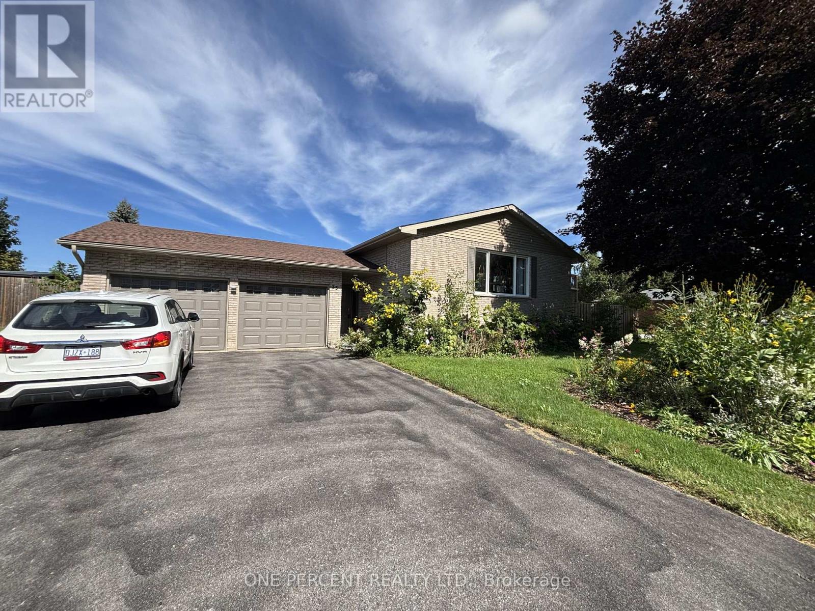 MLS® listing #30259985 for sale located at 25 BERTRAM DRIVE