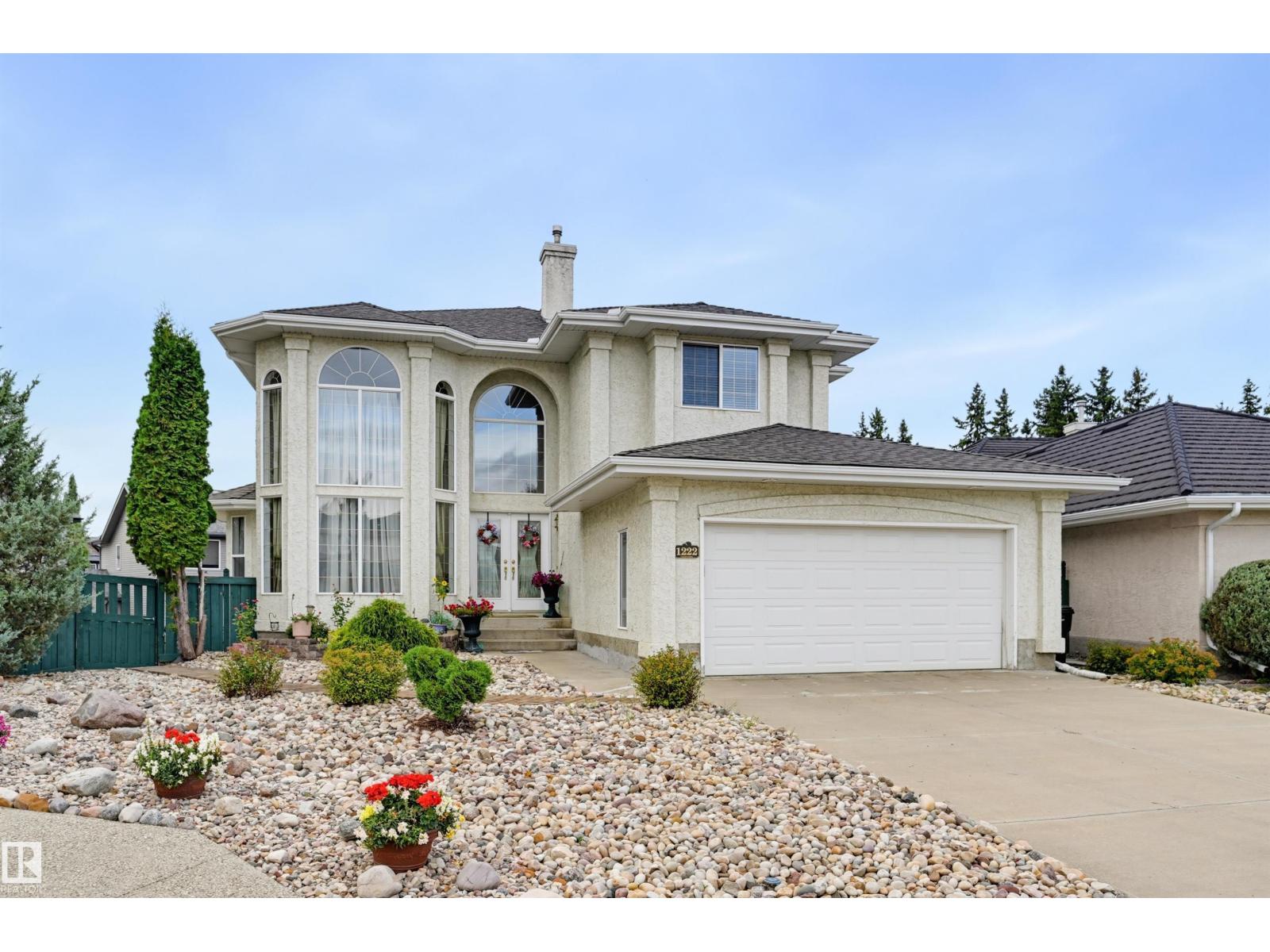 MLS® listing #30260952 for sale located at 1222 HALIBURTON CL NW
