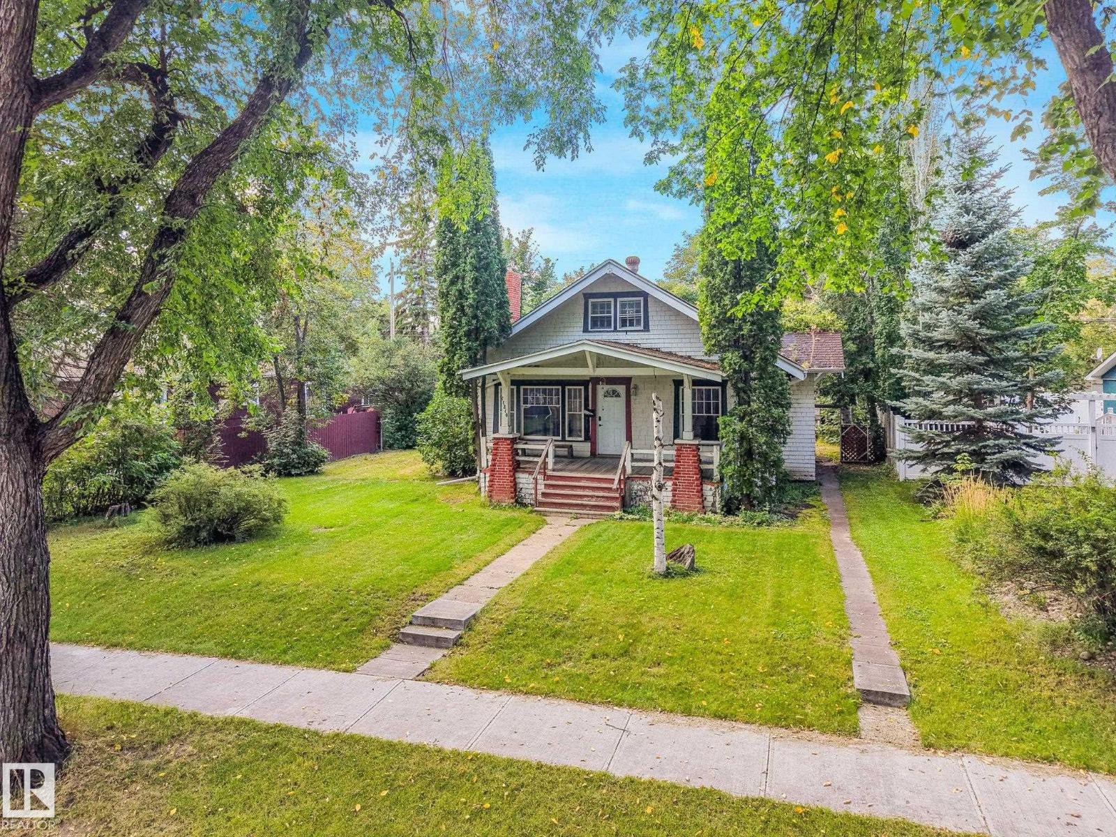 MLS® listing #30261946 for sale located at 11210 63 ST NW