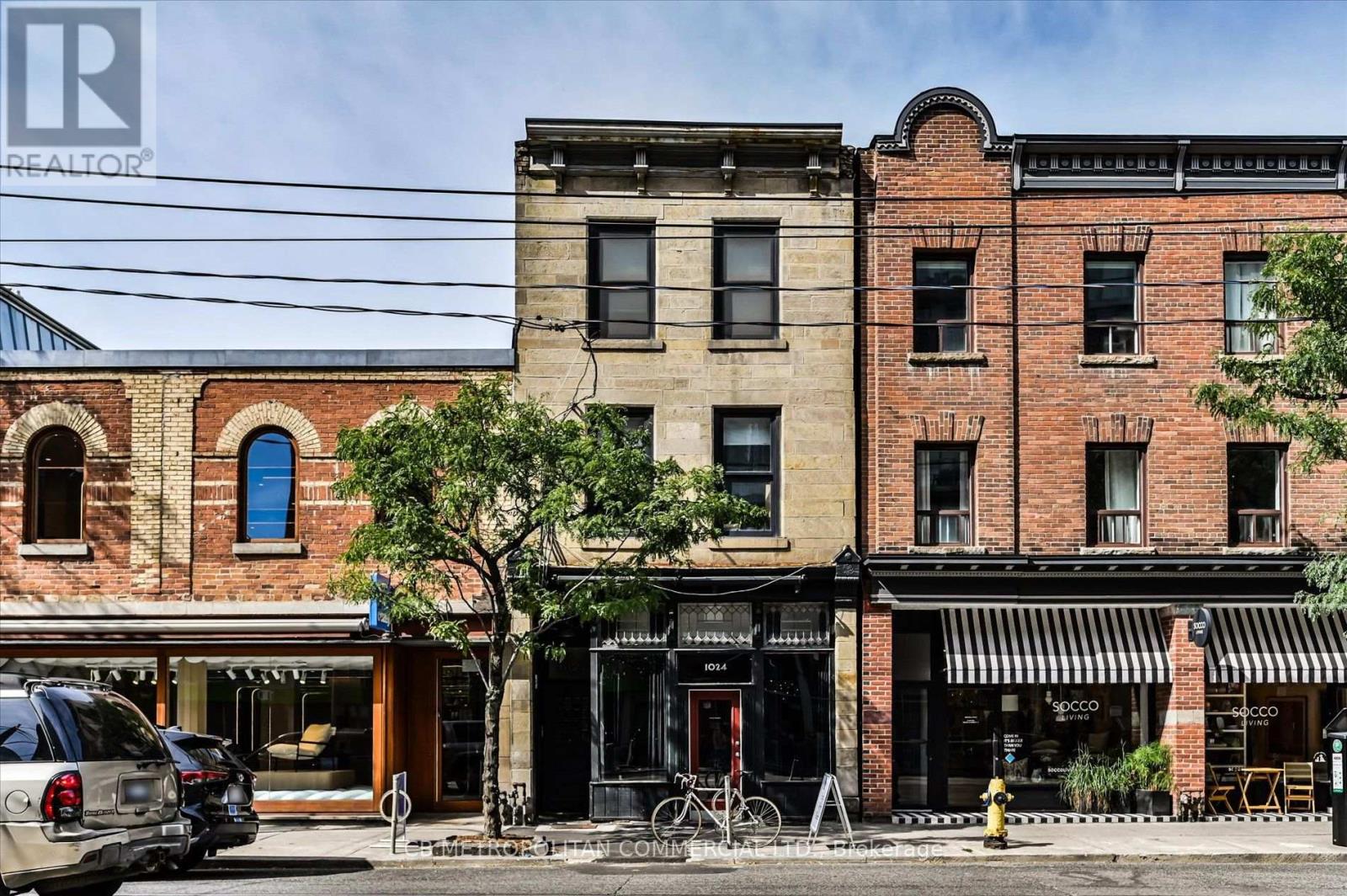 MLS® listing #30263780 for sale located at 1024 QUEEN STREET W
