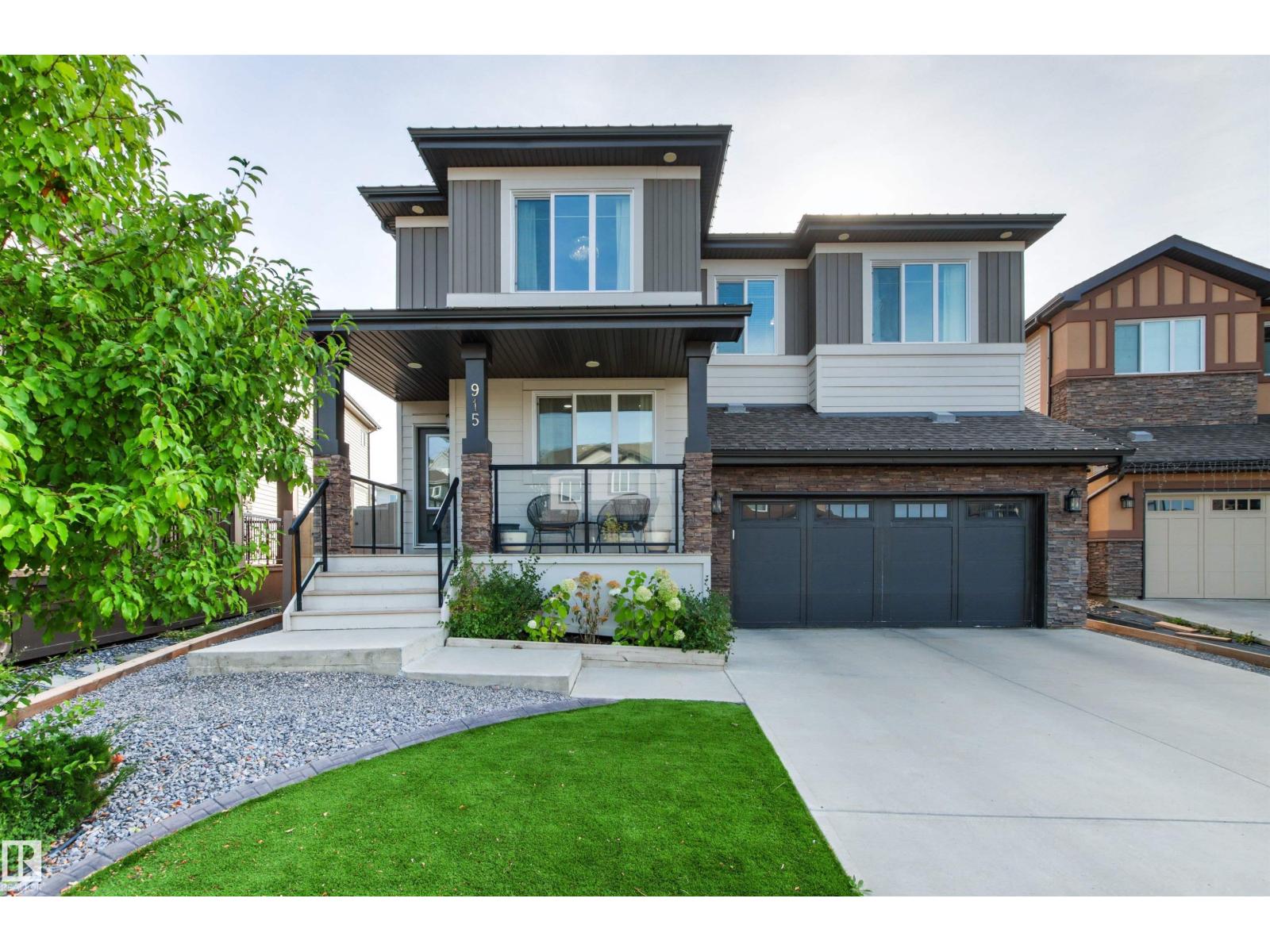 MLS® listing #30265902 for sale located at 915 177 ST SW