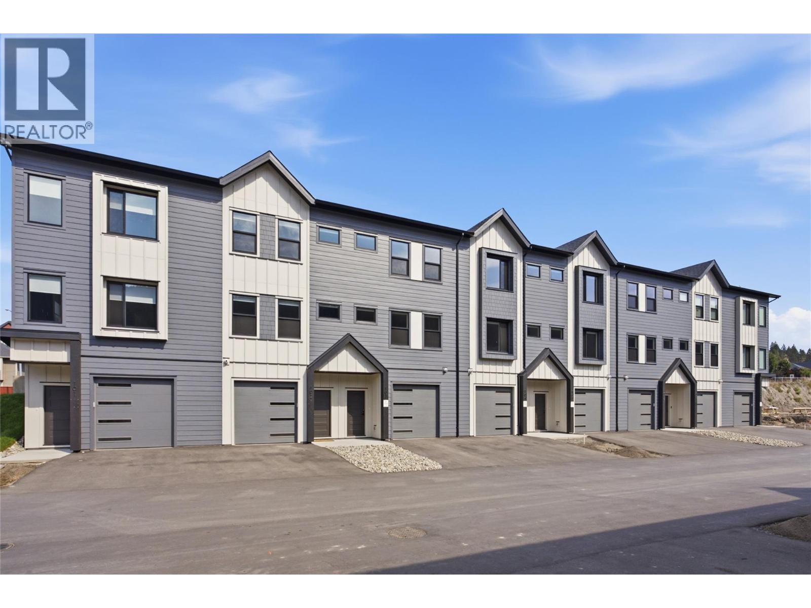 MLS® listing #30267914 for sale located at 1940 Lodgepole Drive Unit# 151