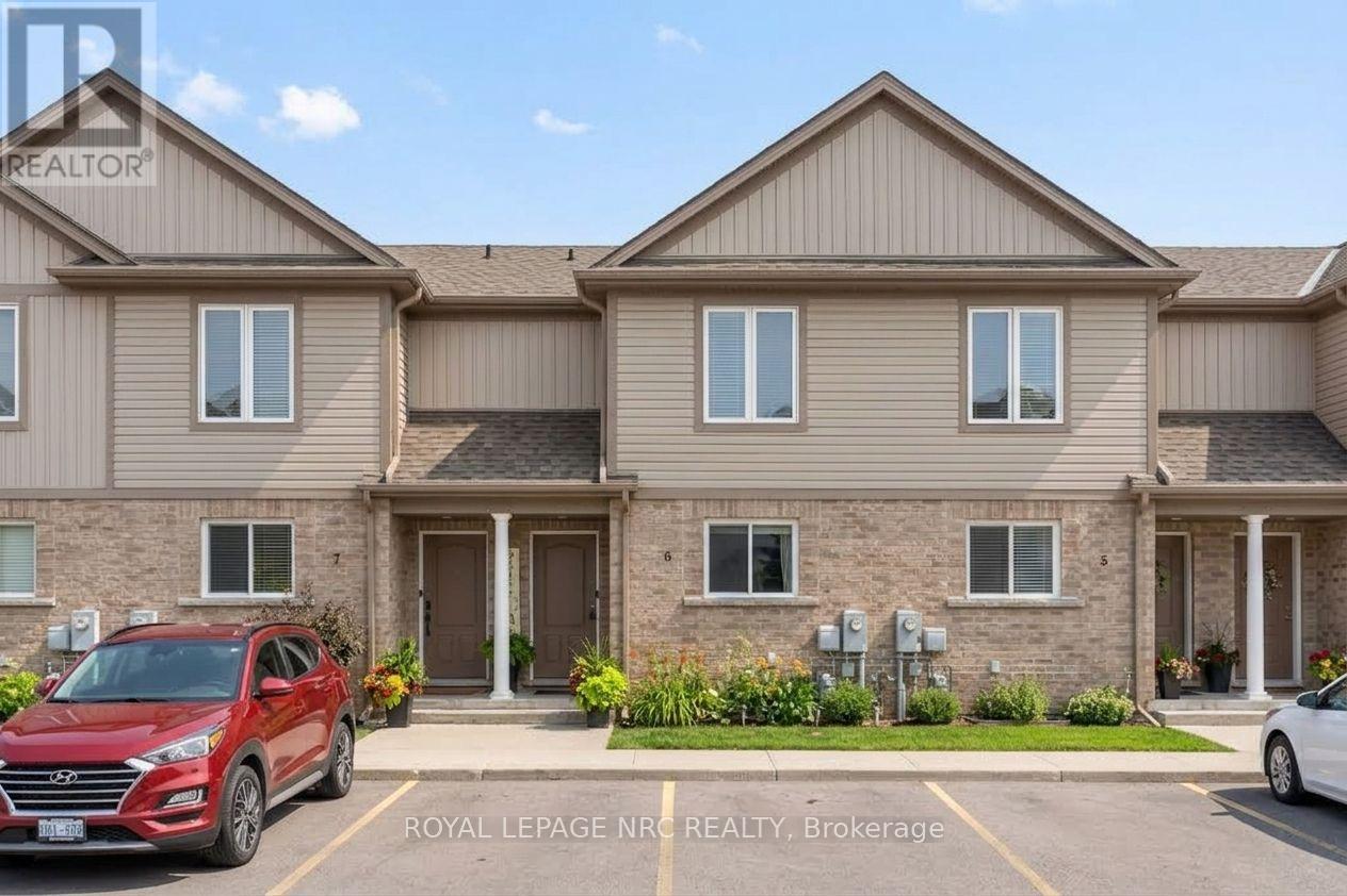 MLS® listing #30268359 for sale located at 6 - 6118 KELSEY CRESCENT