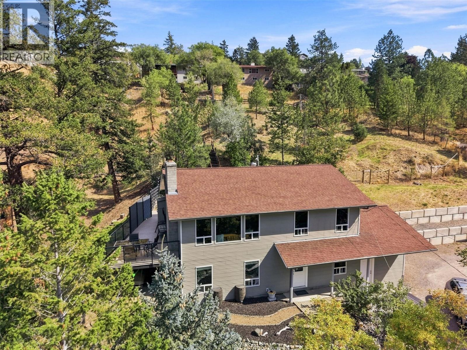 MLS® listing #30269315 for sale located at 5545 Clearview Drive