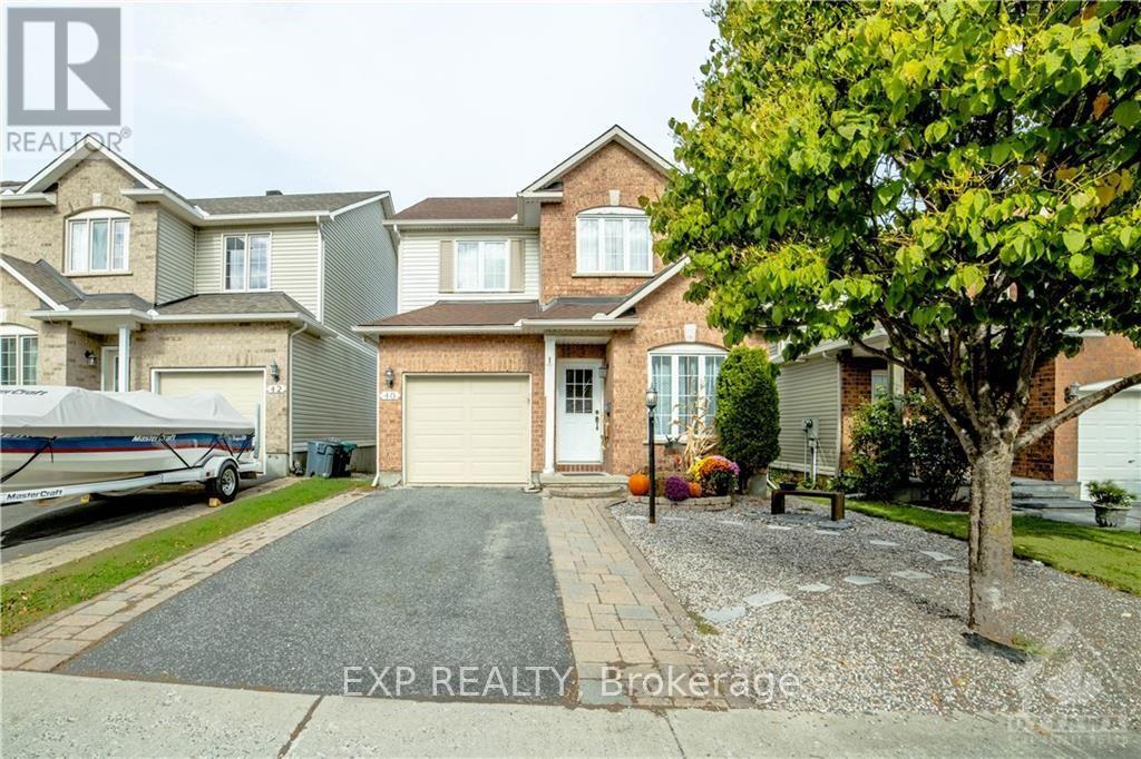 MLS® listing #30271984 for sale located at 40 ALAMEDA WAY