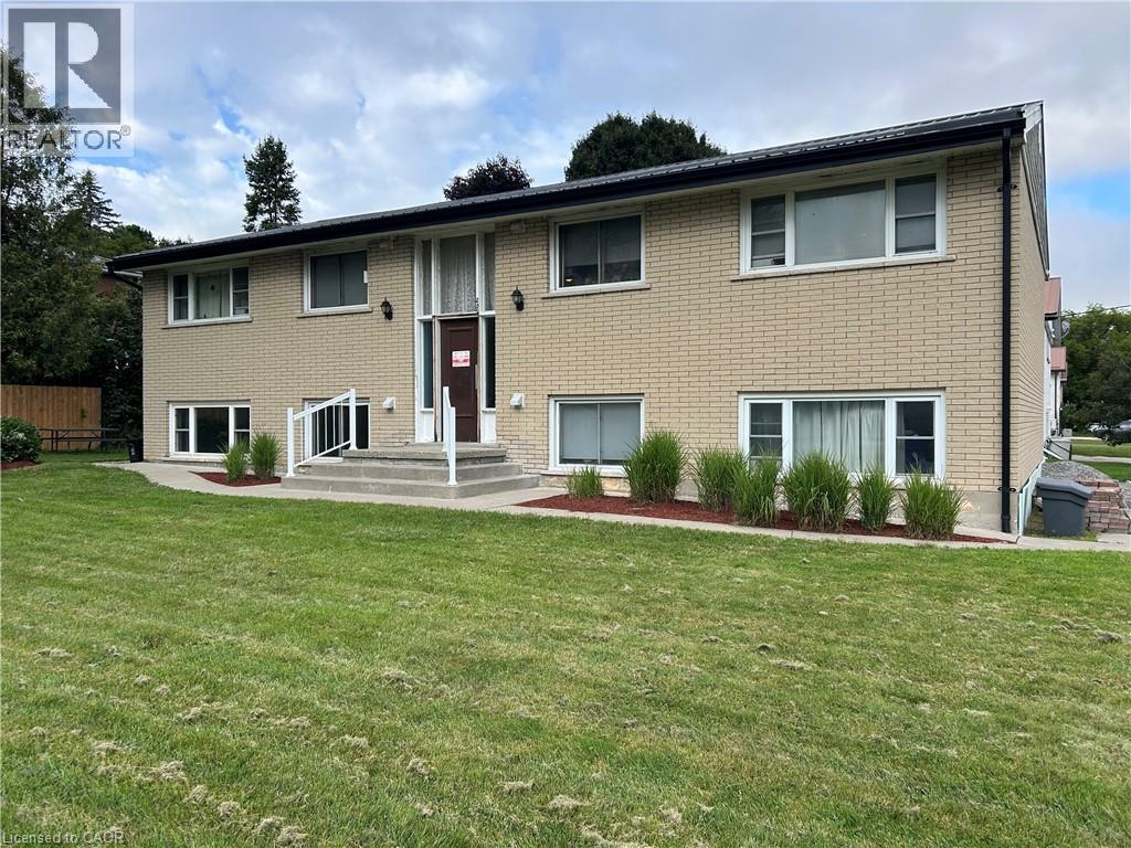 MLS® listing #30272103 for sale located at 250 CEDAR Street Unit# 1