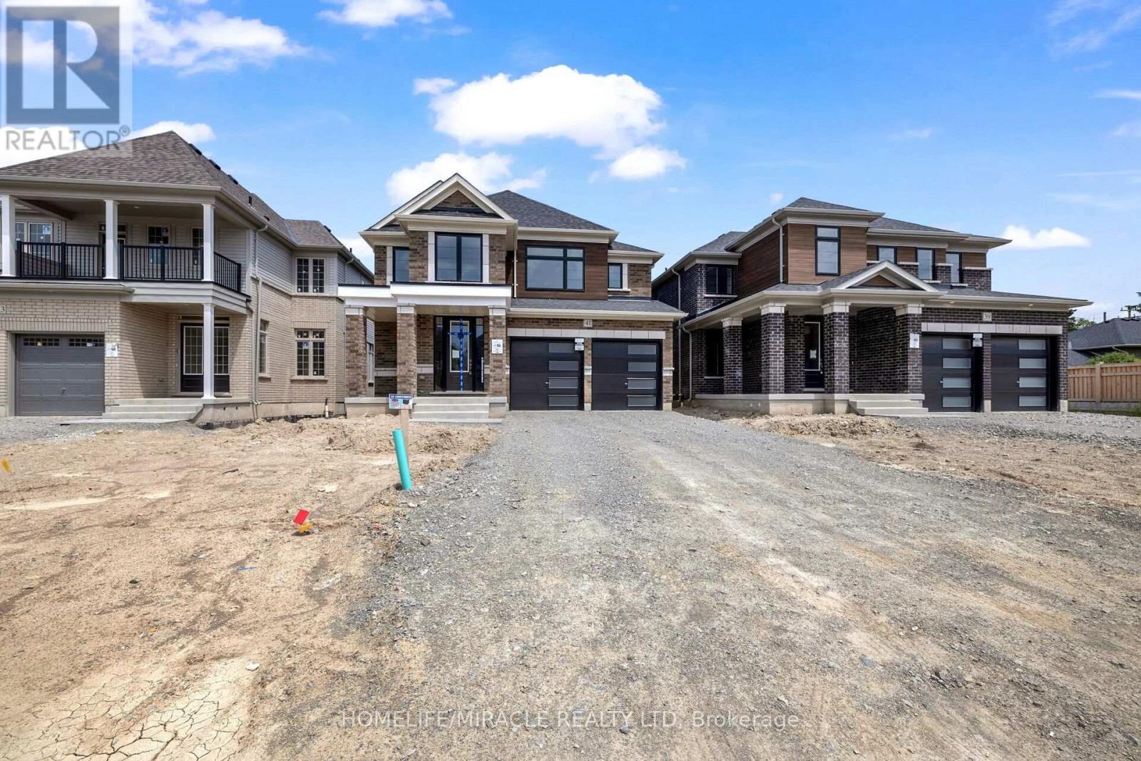 MLS® listing #30272134 for sale located at 41 SANDHILL CRESCENT