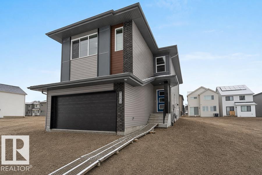 MLS® listing #30272141 for sale located at 2209 194A ST NW