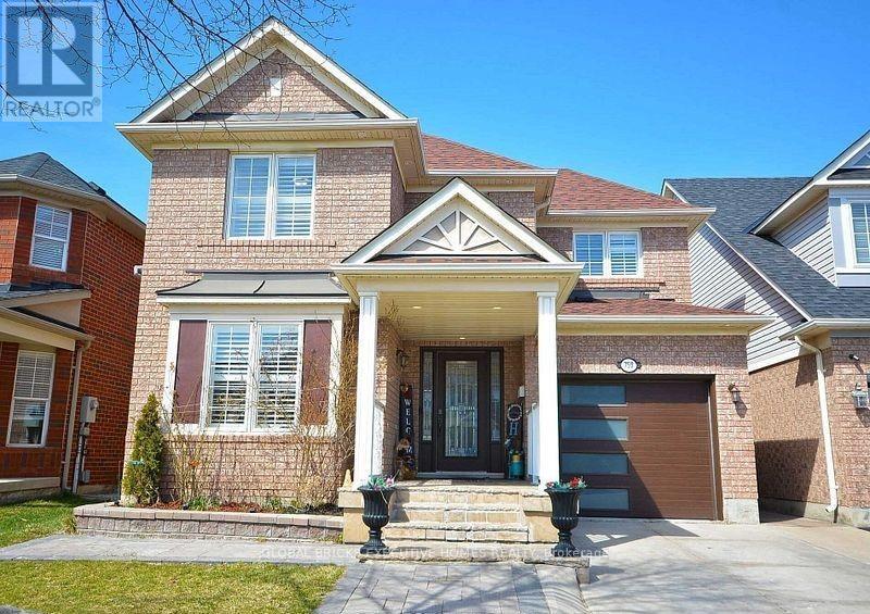 MLS® listing #30272273 for sale located at #UPPER - 759 HUTCHINSON AVENUE