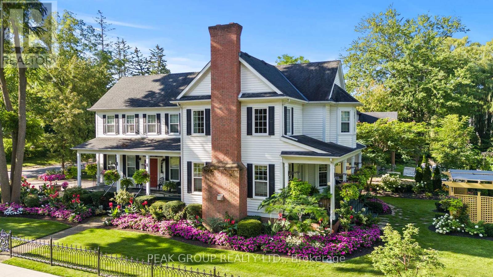 MLS® listing #30272657 for sale located at 305 GATE STREET