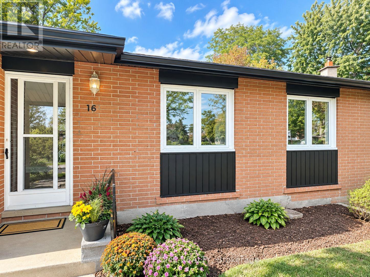 MLS® listing #30272658 for sale located at 16 PTARMIGAN CRESCENT