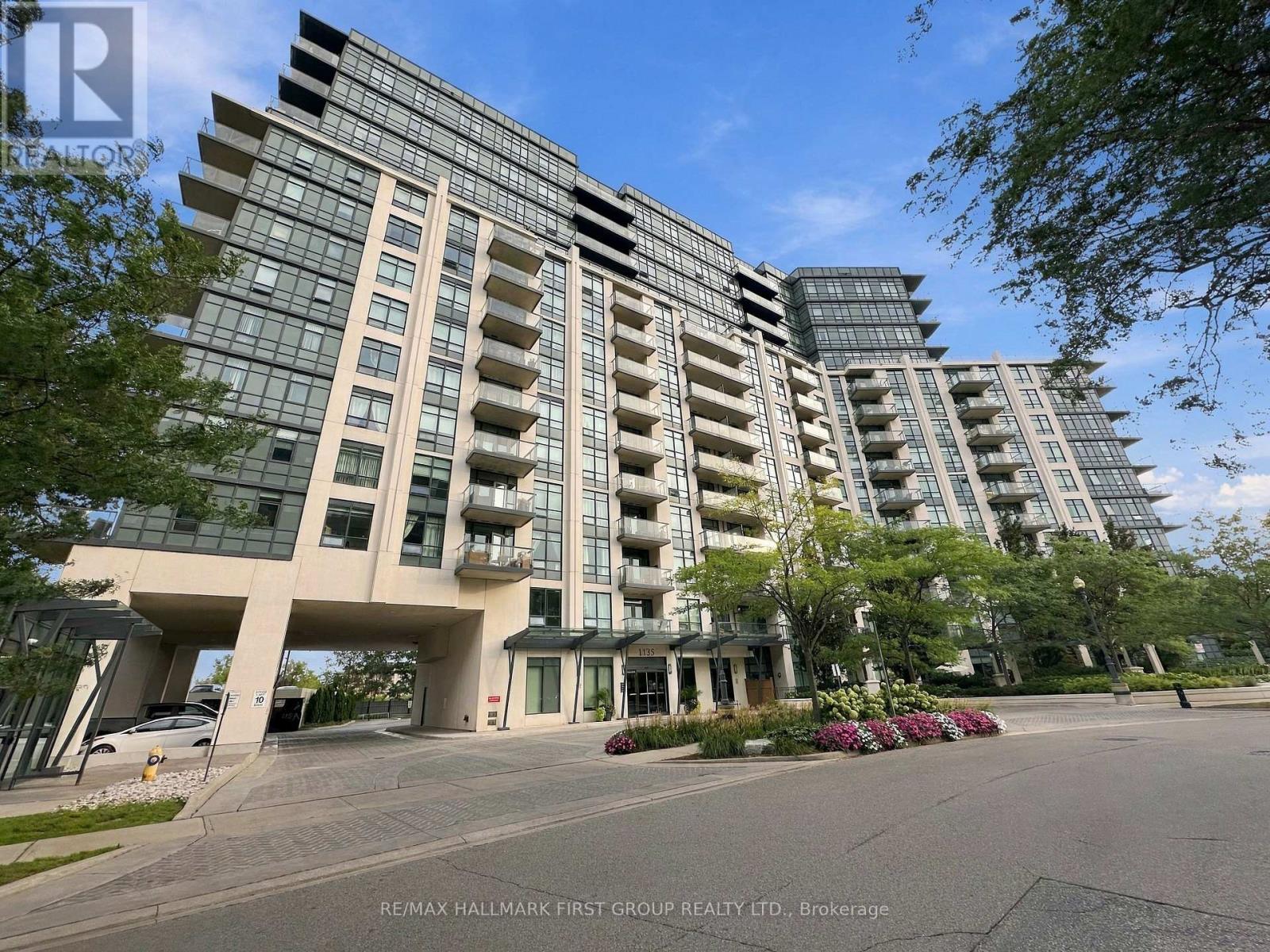 MLS® listing #30272679 for sale located at 912 - 1135 ROYAL YORK ROAD
