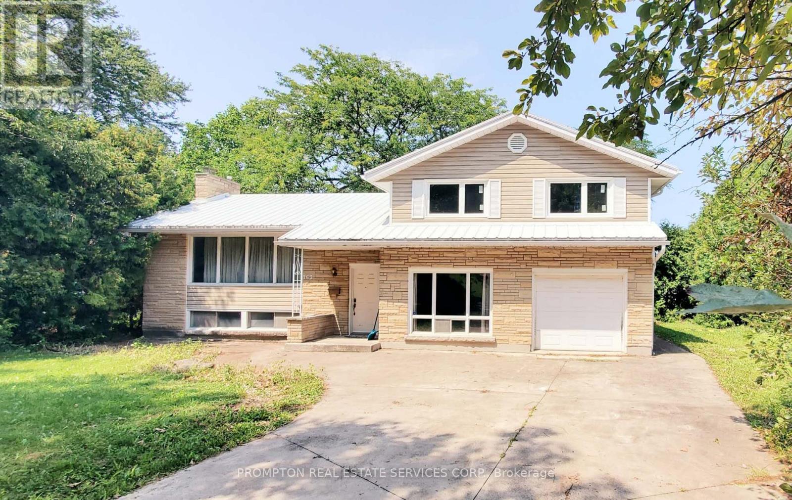 MLS® listing #30272713 for sale located at 163 WOODSIDE DRIVE