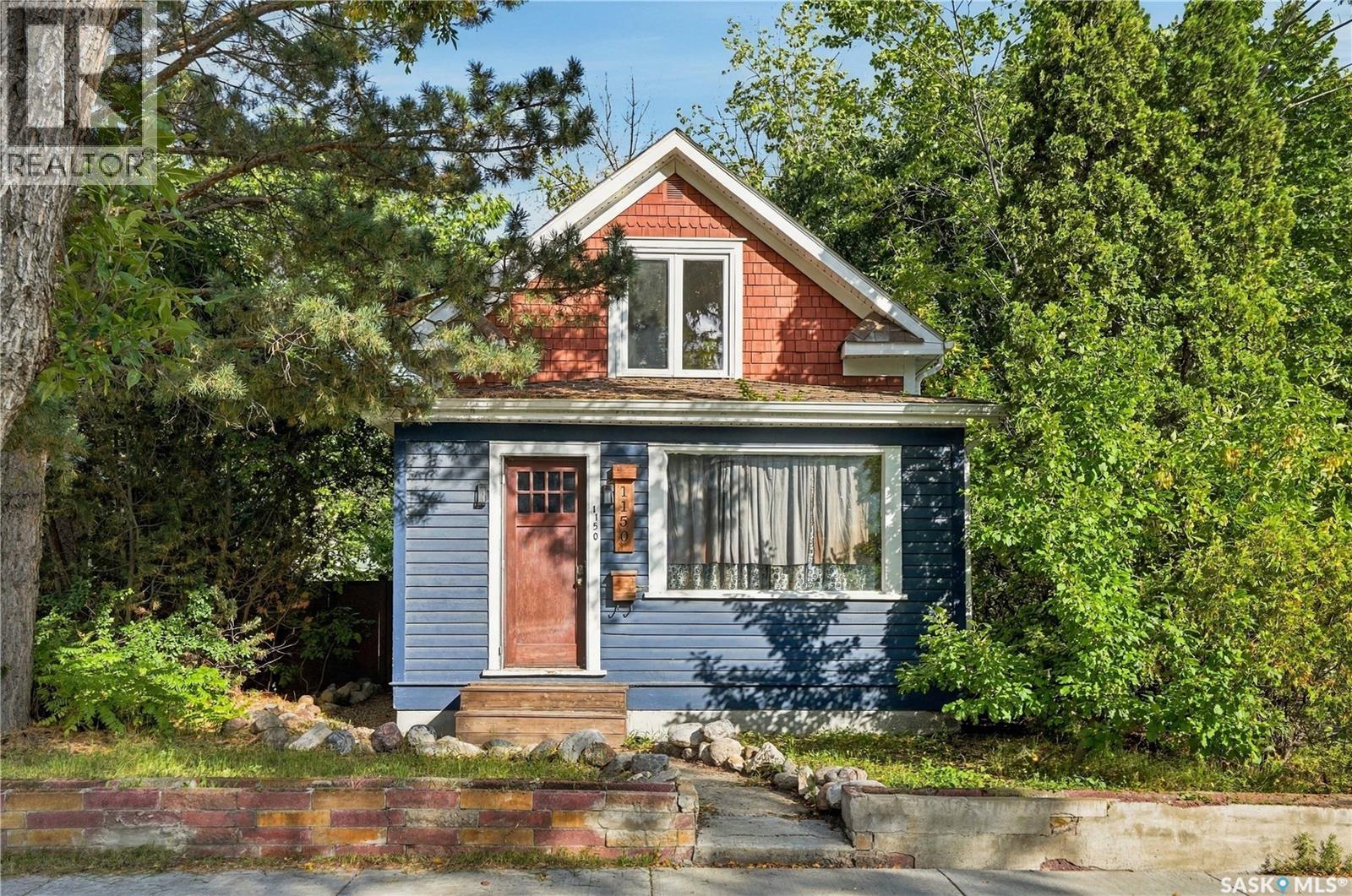 MLS® listing #30273334 for sale located at 1150 K AVENUE S