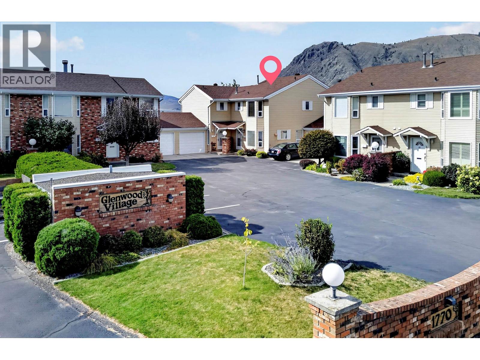 MLS® listing #30274865 for sale located at 1770 Glenwood Drive Unit# 8