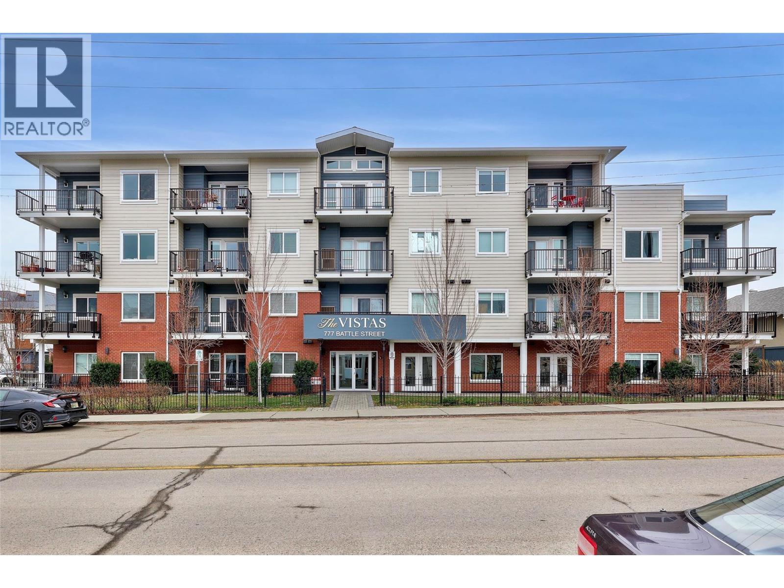 MLS® listing #30275995 for sale located at 777 BATTLE Street Unit# 404
