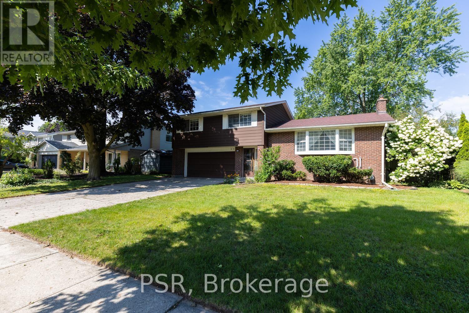 MLS® listing #30276744 for sale located at 68 HALLIWELL DRIVE