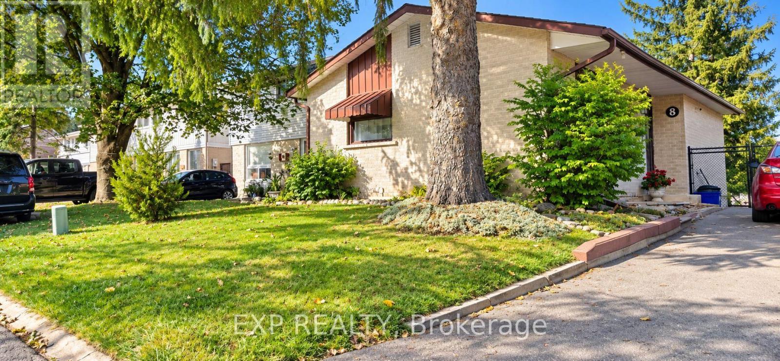 MLS® listing #30278783 for sale located at 8 HABITAT SQUARE