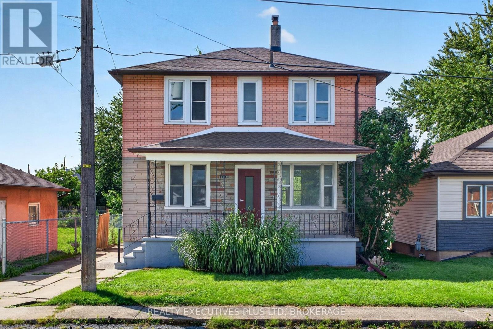 MLS® listing #30279043 for sale located at 4119 DYSON AVENUE
