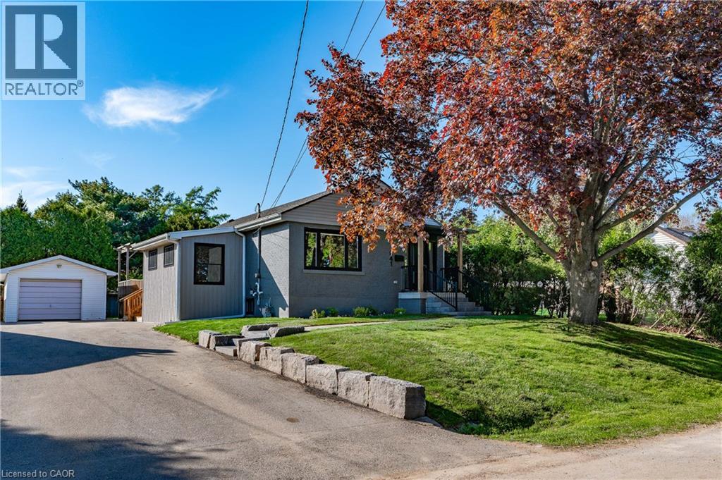 MLS® listing #30279914 for sale located at 1041 SHEPHERD'S Drive