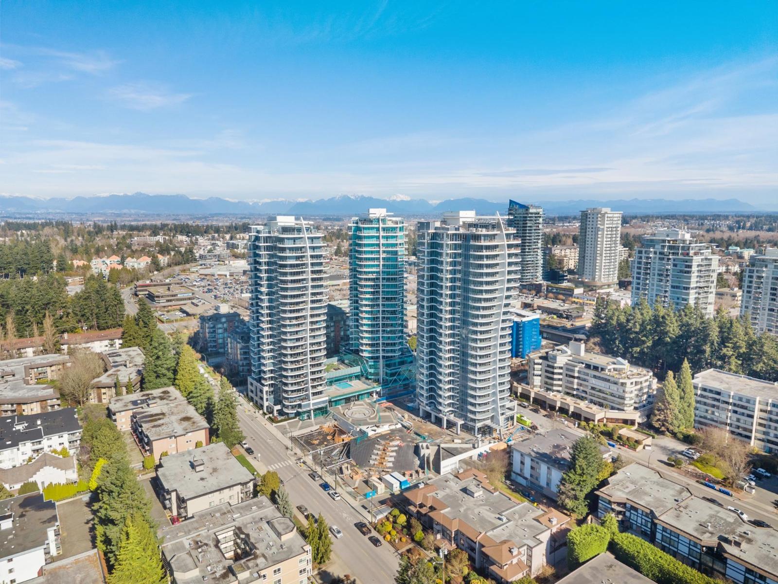 MLS® listing #30280086 for sale located at 1504 1500 MARTIN STREET