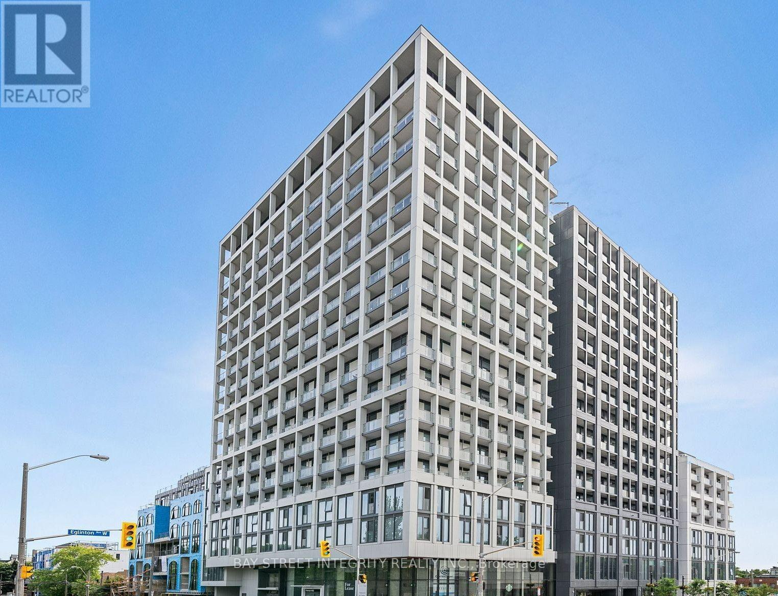 MLS® listing #30284844 for sale located at 1718 - 2020 BATHURST STREET