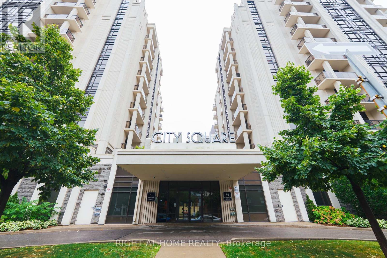 MLS® listing #30284865 for sale located at 803 - 85 ROBINSON STREET