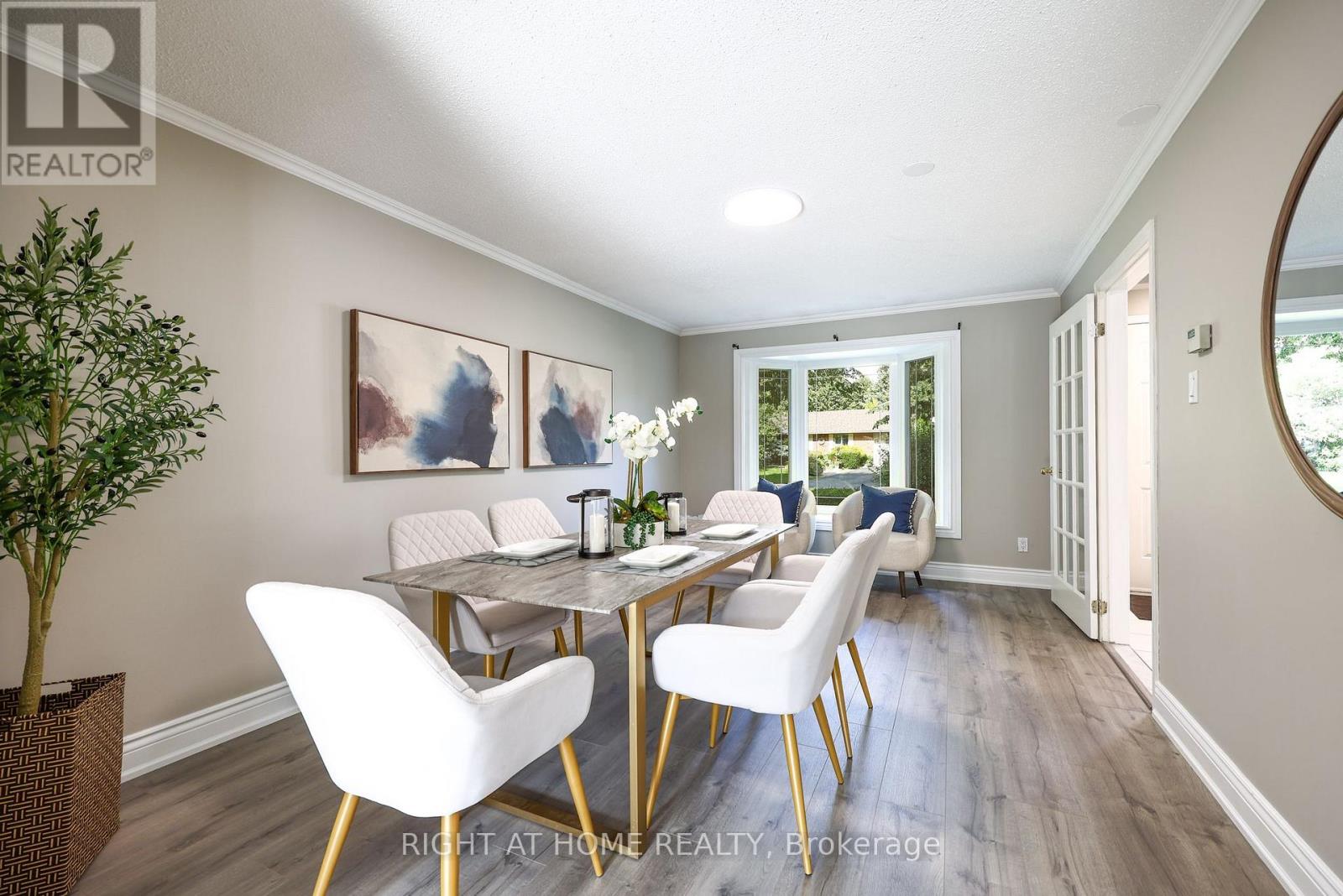 MLS® listing #30284885 for sale located at 65 ANSTEAD CRESCENT