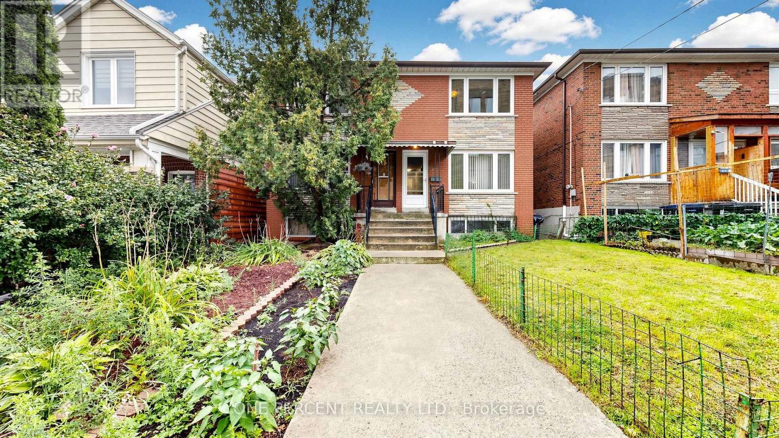 MLS® listing #30284887 for sale located at 187 SIMPSON AVENUE