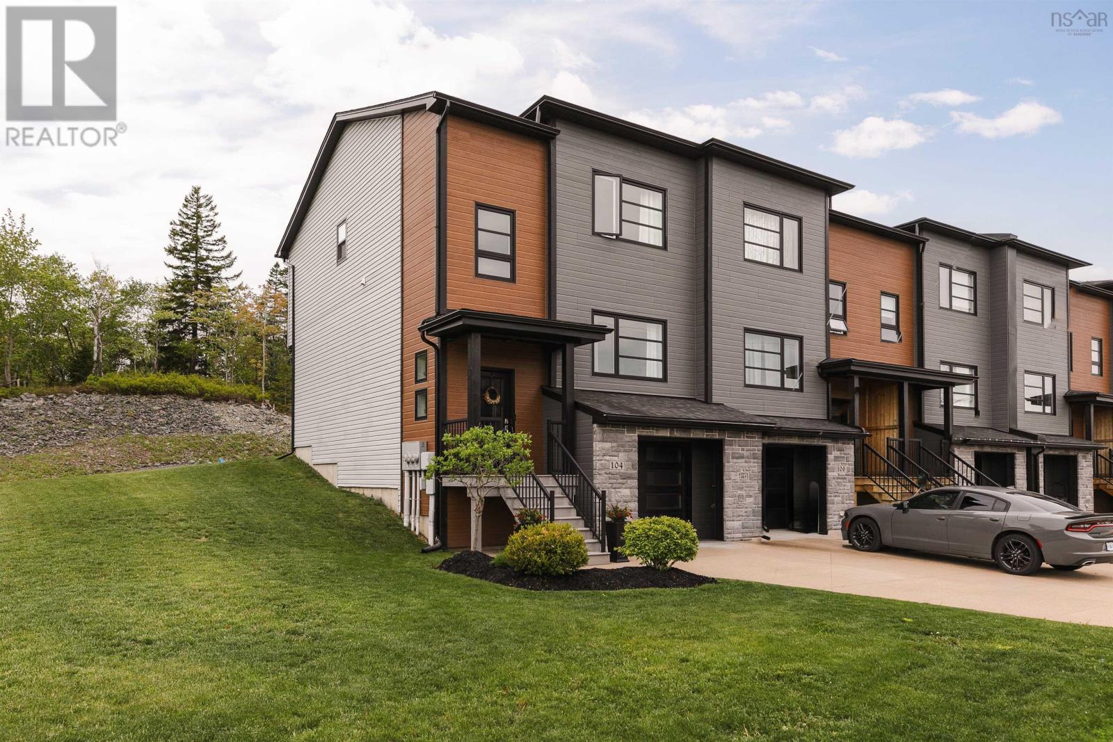 MLS® listing #30284932 for sale located at 104 Bosun Run