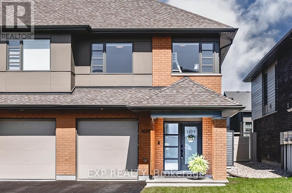 MLS® listing #30285074 for sale located at 1077 LUNAR GLOW CRESCENT