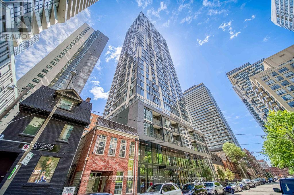 MLS® listing #30285303 for sale located at 3002 - 65 MUTUAL STREET