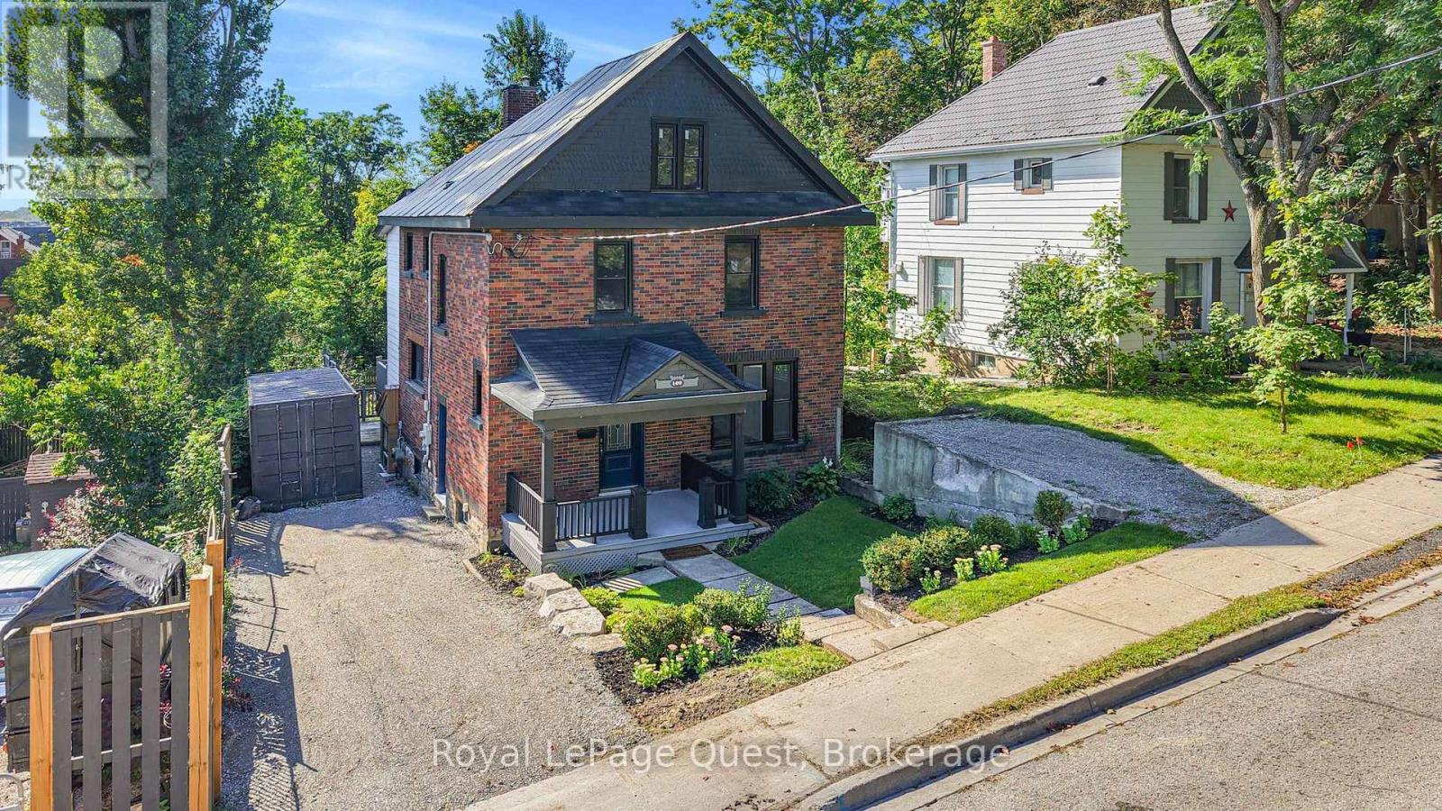MLS® listing #30285740 for sale located at 109 BRANT STREET E