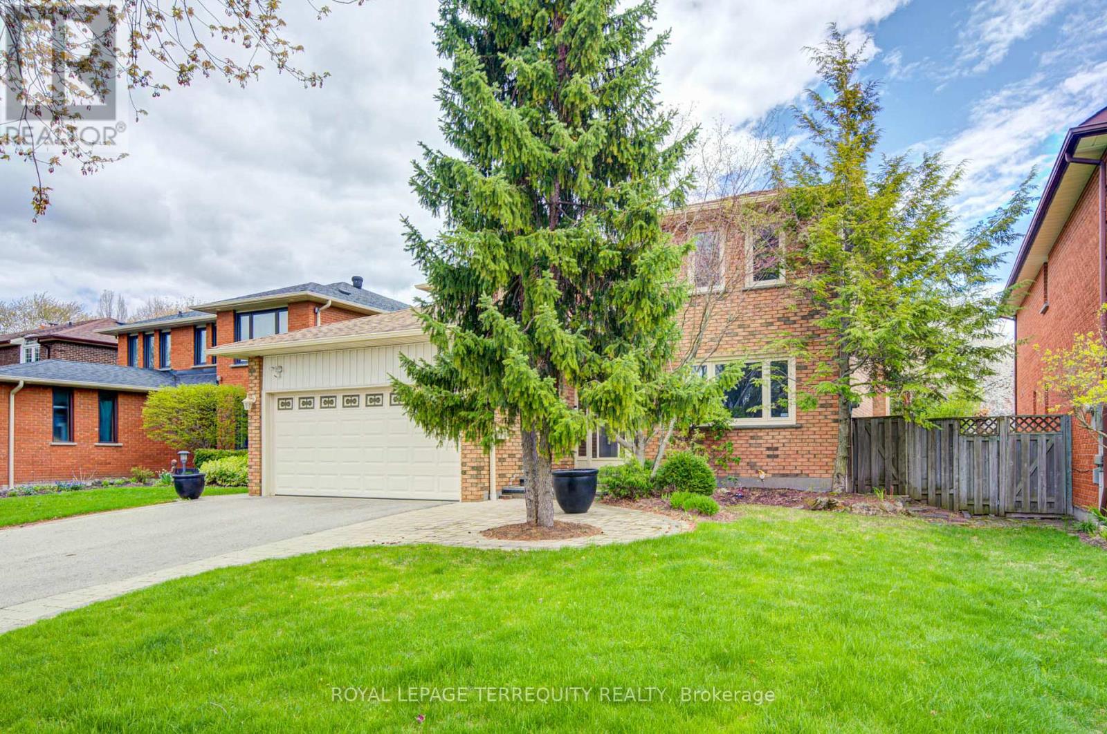 MLS® listing #30285985 for sale located at 1656 CARRINGTON ROAD