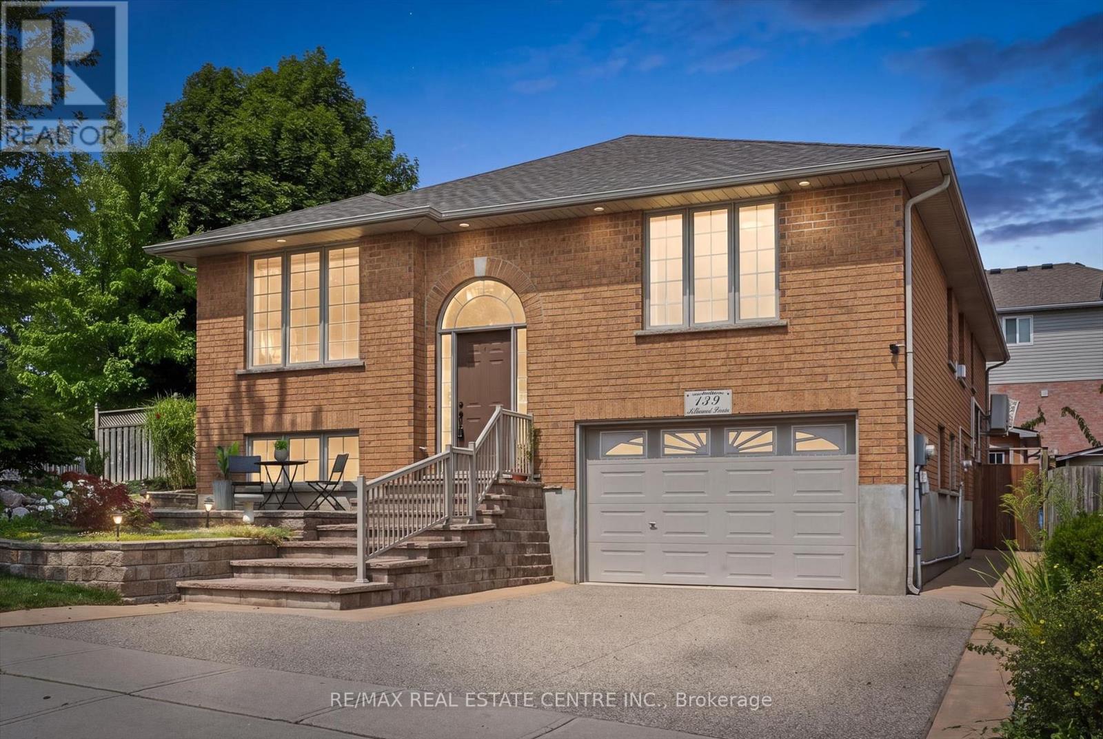MLS® listing #30285997 for sale located at 139 ATTWOOD DRIVE