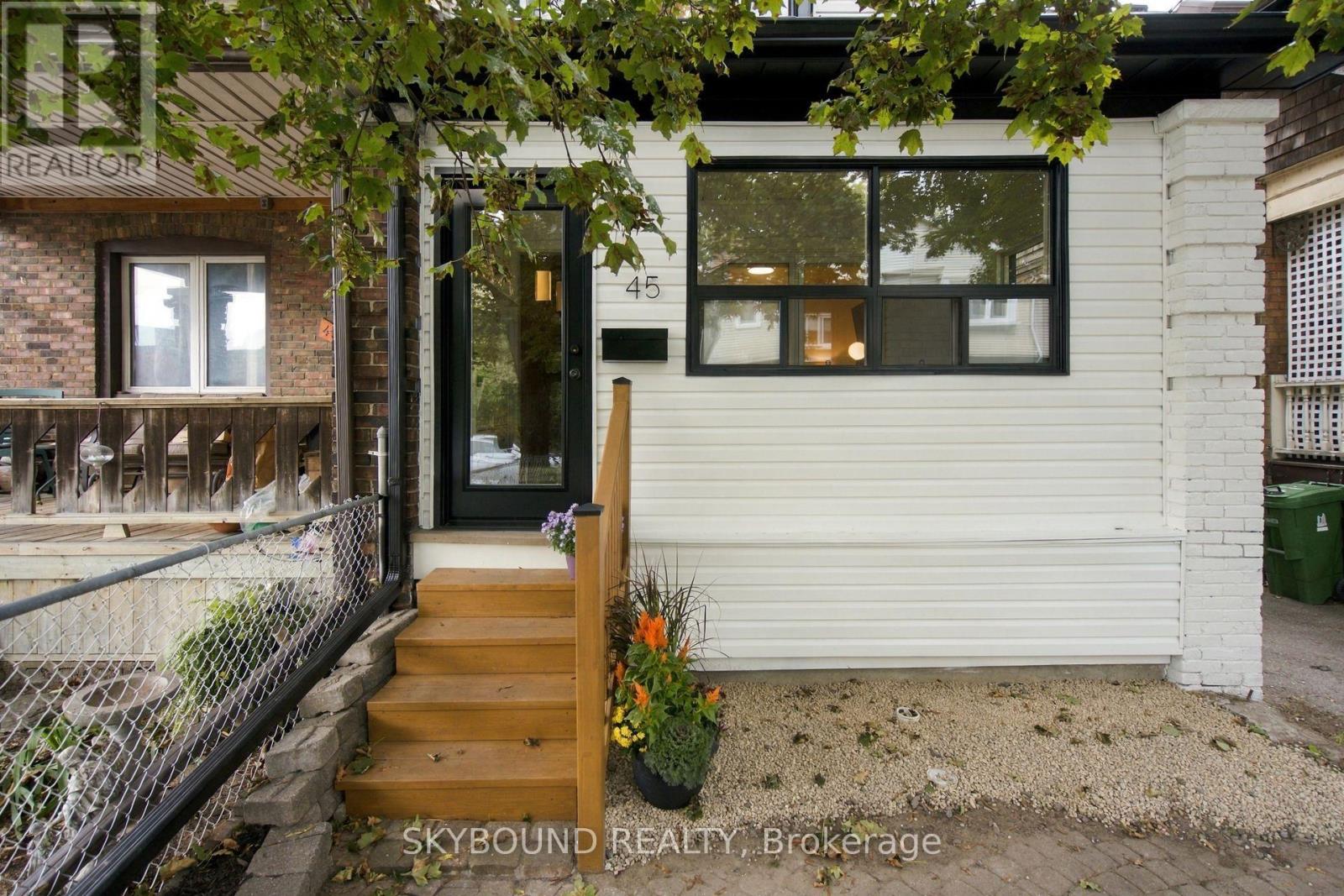 MLS® listing #30286414 for sale located at 45 WESTLAKE AVENUE