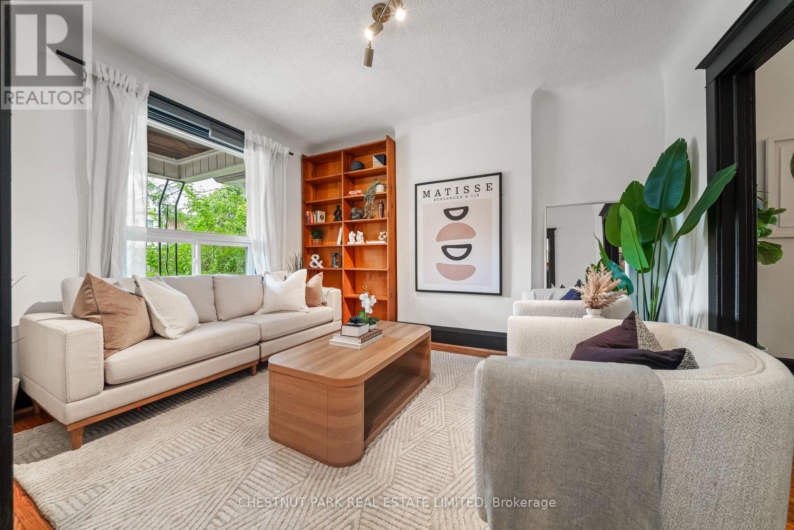 MLS® listing #30286596 for sale located at 791 MANNING AVENUE