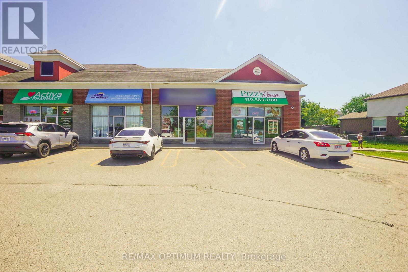 MLS® listing #30287066 for sale located at 9 - 192 ACTIVA AVENUE